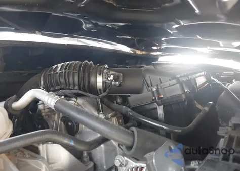 2025 Ford Escape St-Line from USA, damaged, VIN 1FMCU0MN8SUA64138